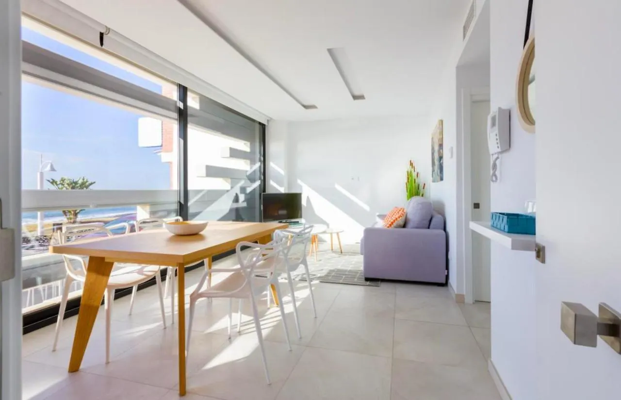 Seafront Boutique Calabeach Rincon De La Victoria La Cala Del Moral